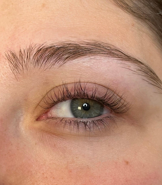 Lashing Out: How to enhance your lashes and brows